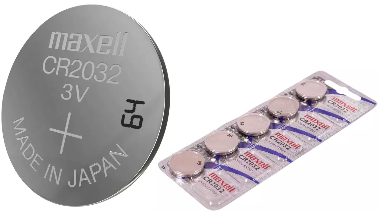 Chollo 5 pilas de botón Litio CR2032 Maxell por sólo 2,40€ con envío gratis (-42%) ¡0,48€ cada una!