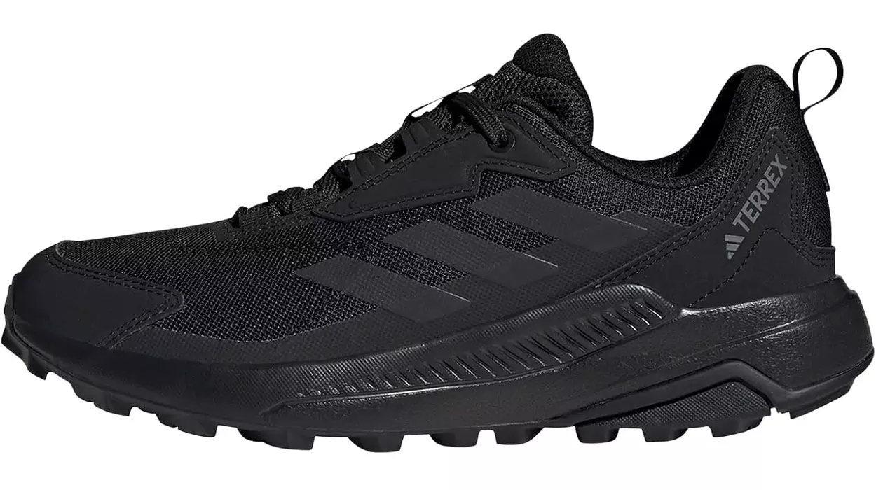 Chollo Zapatillas de hiking Adidas Terrex Anylander para mujer por sólo 53,95€ con envío gratis (-28%)