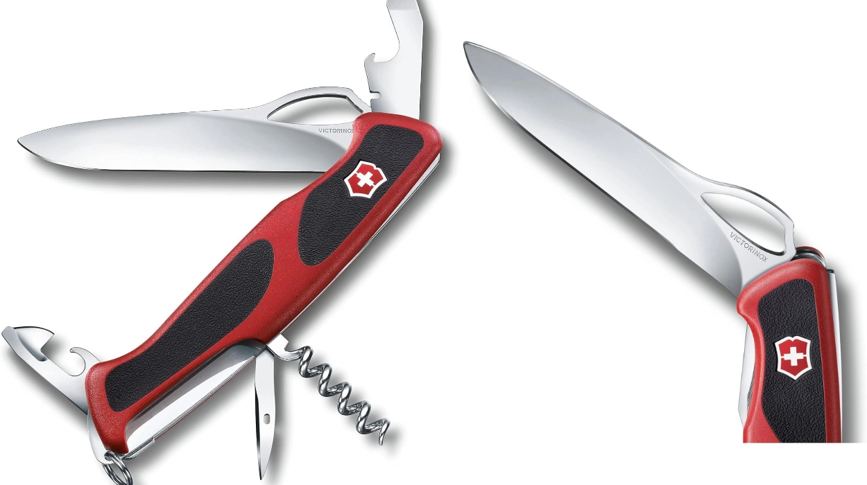 Navaja suiza Victorinox Rangergrip 61 con 11 funciones y agarre antideslizante por sólo 52,07€ con envío gratis (-25%)