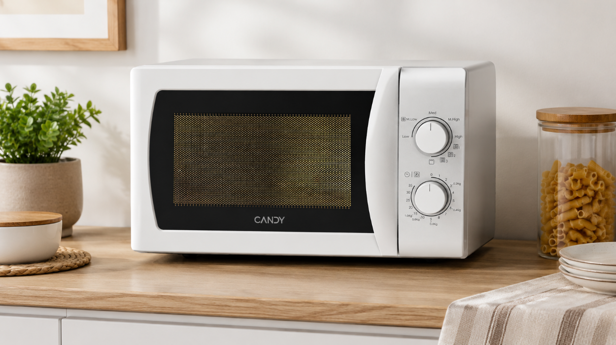 Microondas Candy Idea CMG20SMW con grill y 20 litros de capacidad por sólo 42,88€ con envío gratis (-52%)