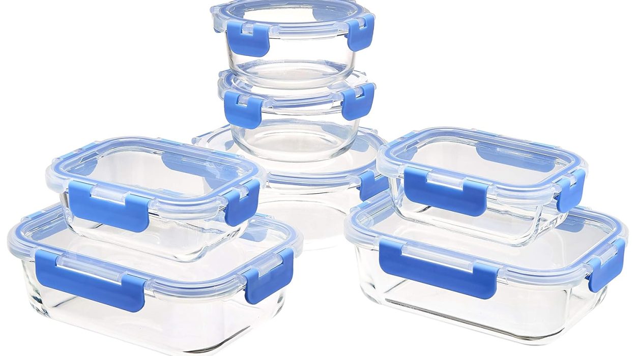 Set de 7 recipientes de vidrio Amazon Basics con tapas herméticas para almacenar alimentos por sólo 18,81€ (-23%)