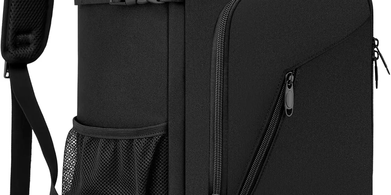 Mochila de viaje Wenig de 20L para Ryanair con puerto USB y compartimento para portátil por sólo 17,72€ (-23%)