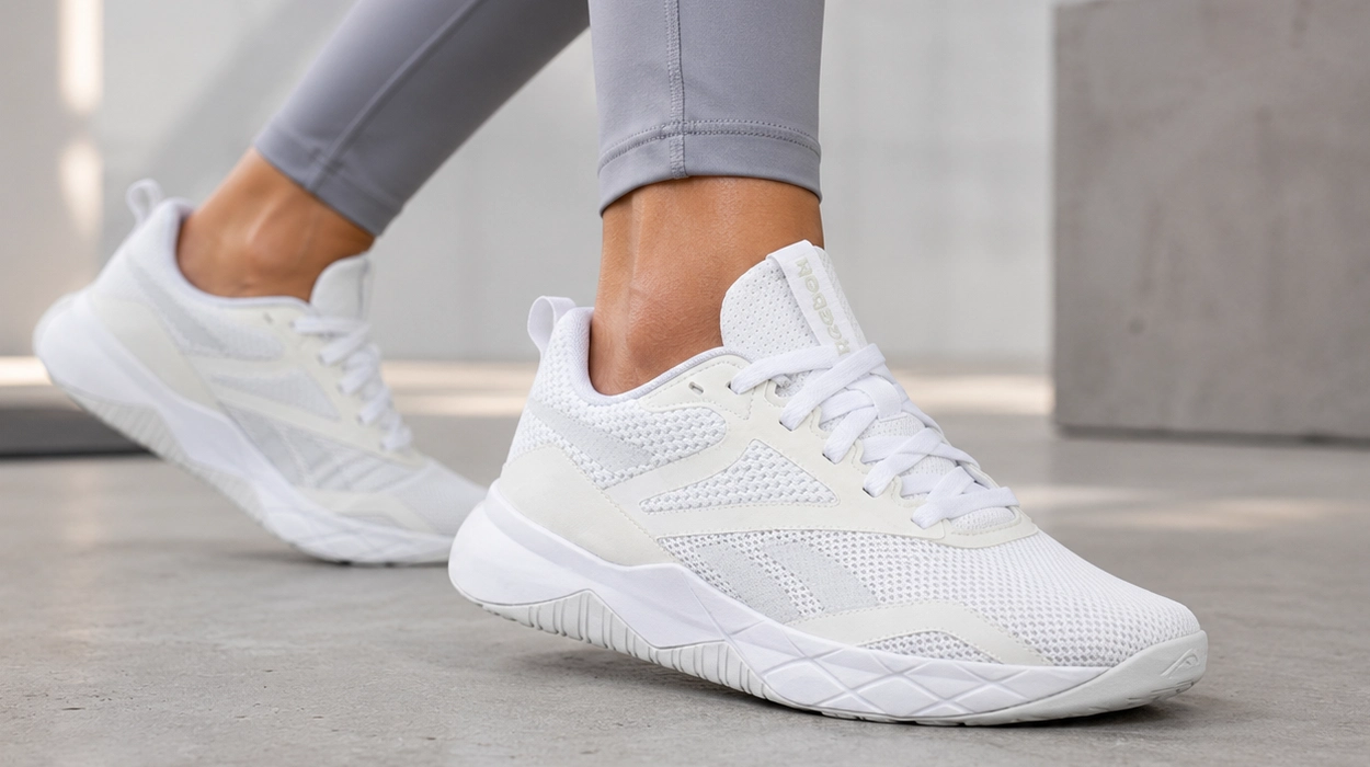 Chollo Zapatillas de entrenamiento Reebok Nfx para mujer por sólo 44,95€ con envío gratis (40% de descuento)