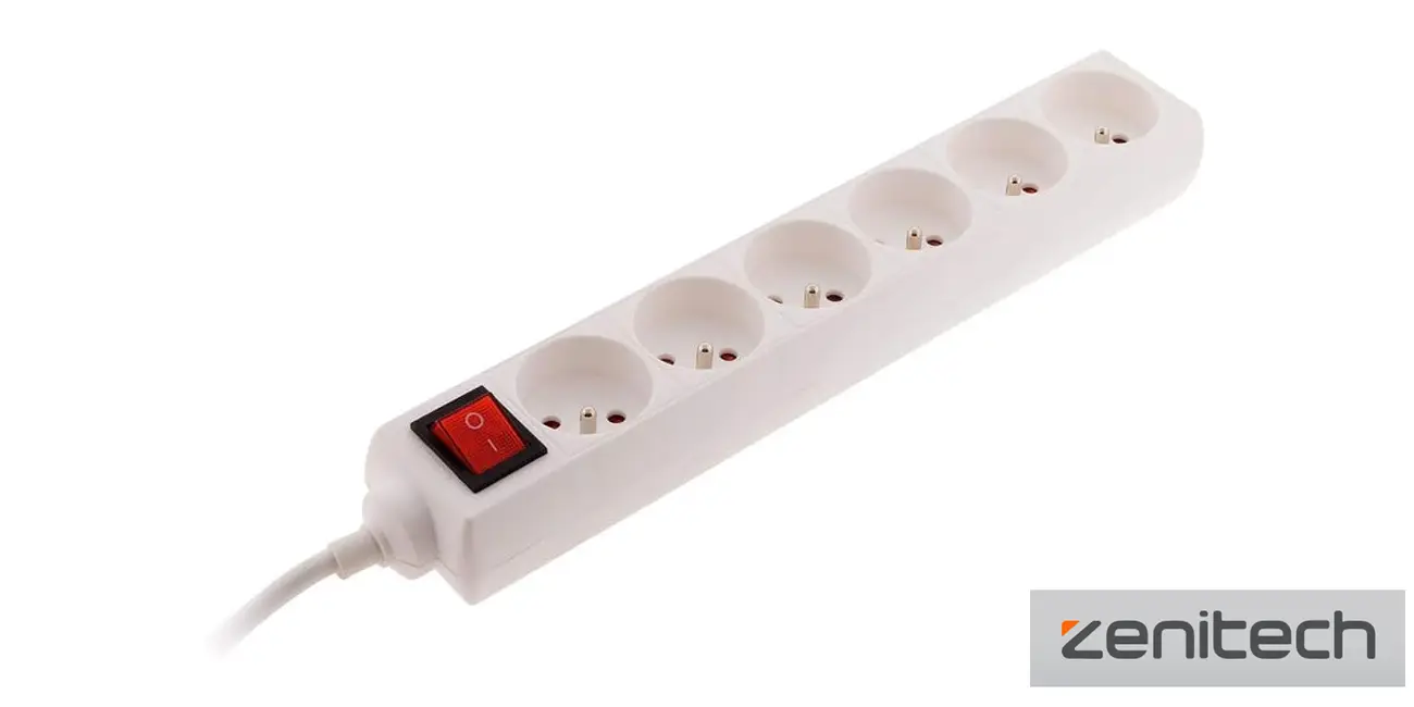 Chollo Regleta múltiple Zenitech con 6 tomas e interruptor por sólo 4,99€ (-70%)
