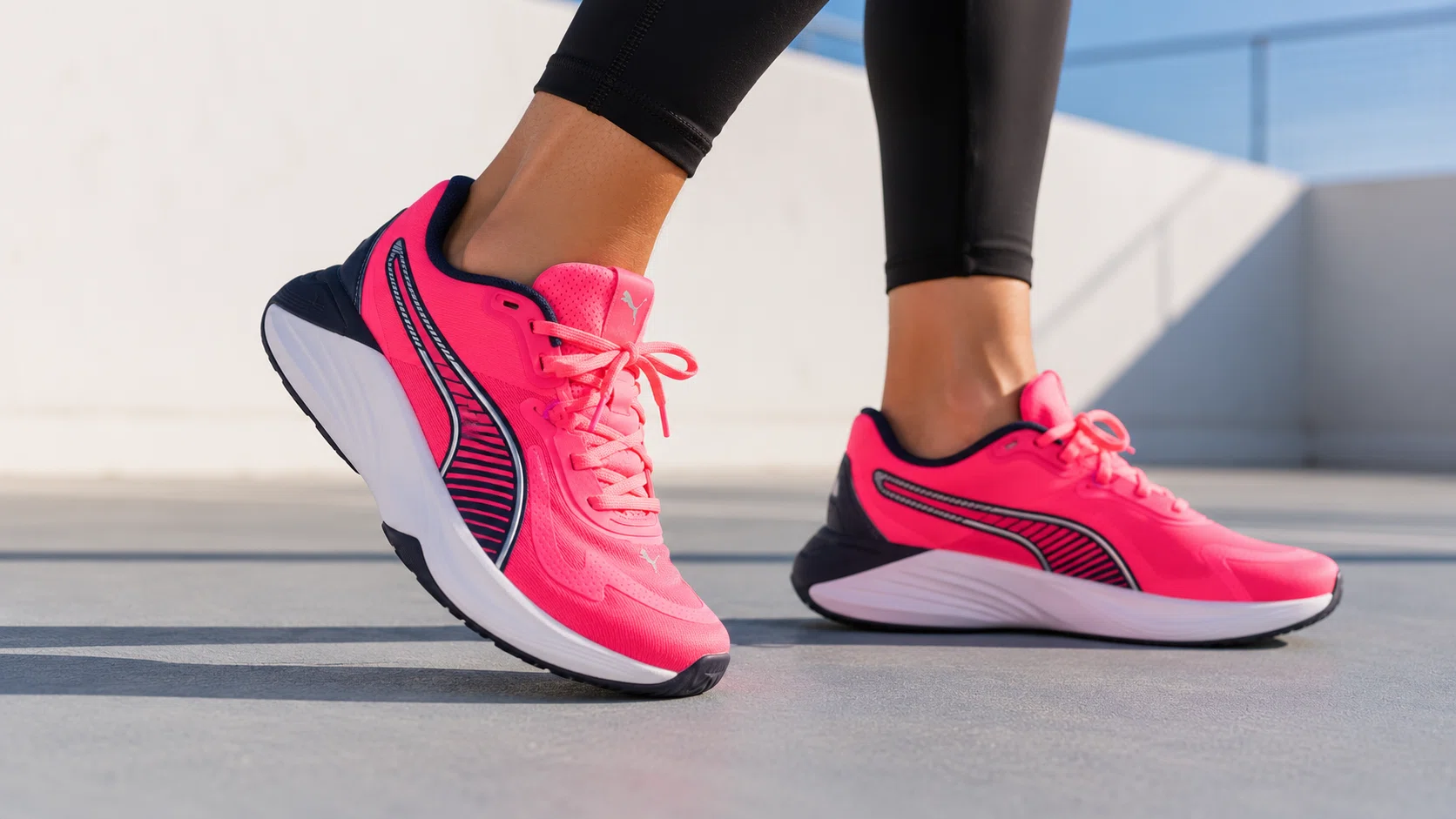 Zapatillas de entrenamiento PUMA PWR Hybrid TR para mujer por sólo 39,95€ con envío gratis (-50%) ¡Top ventas!