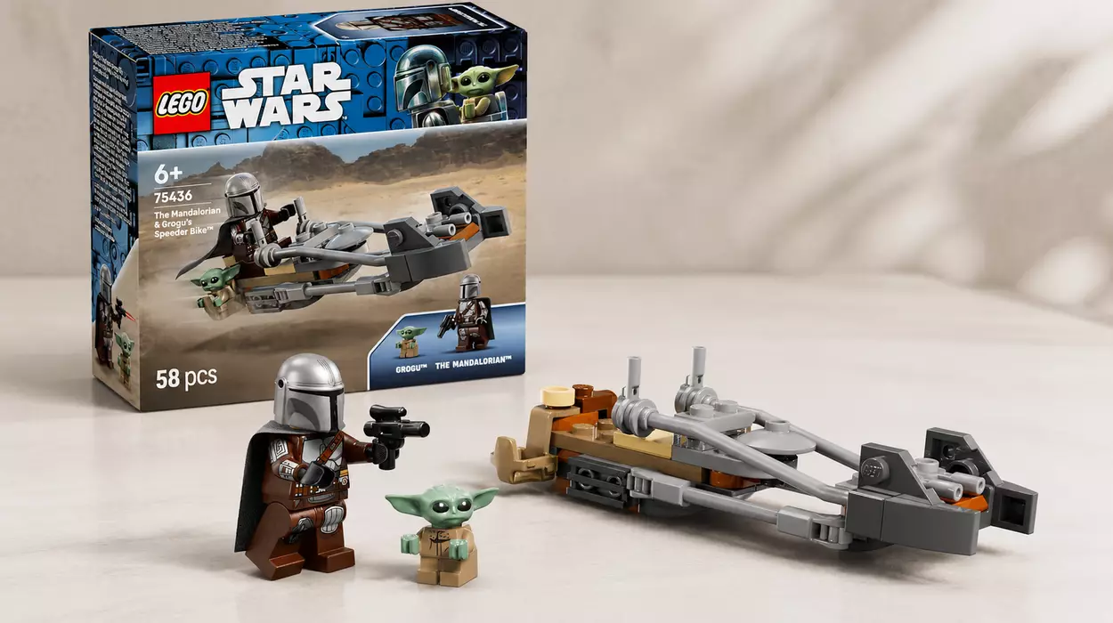 Revive las aventuras con Din Djarin y Grogu con el set Moto Speeder de LEGO Star Wars Mandalorian por sólo 7,99€ con descuento (-20%)