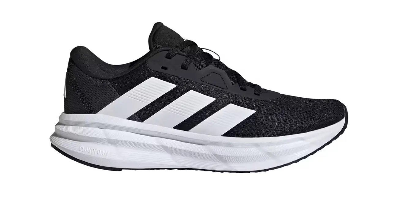 Chollo Zapatillas de running Adidas Galaxy 7 para mujer por sólo 31,99€ con envío gratis (-42%)