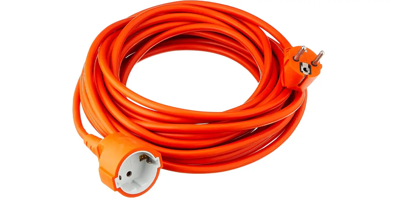 Chollo Cable alargador eléctrico Garza de 10 metros con toma de tierra hasta 16A por sólo 12,25€ (46% de descuento)