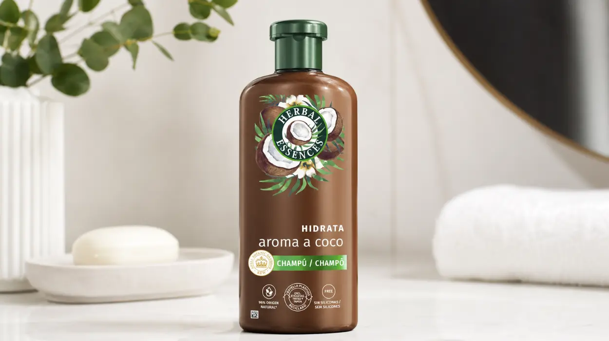 Pack x3 Herbal Essences champú hidratante con aroma a coco para cabello muy seco por sólo 7,98€ con 3×2 (-50%) ¡2,66€ cada uno!