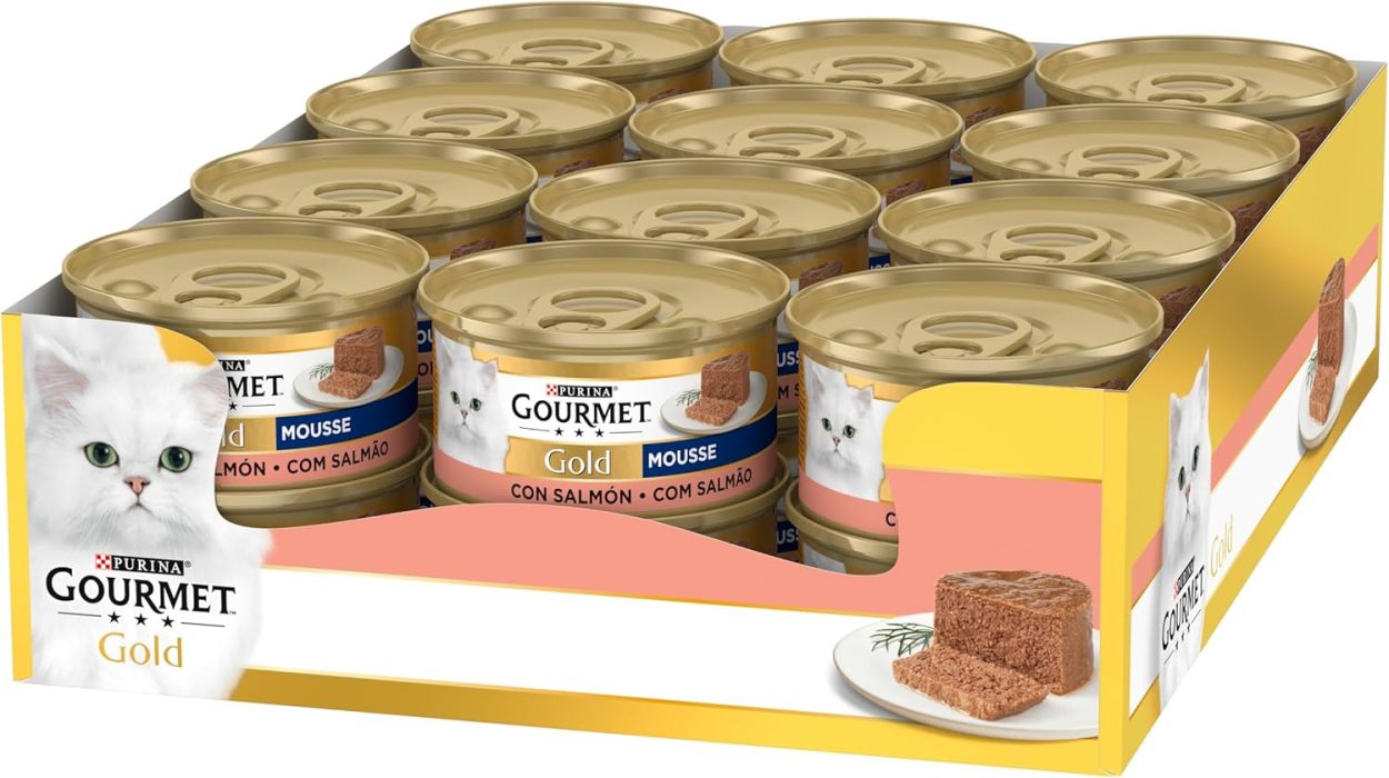 Mousse irresistible para gatos: Pack x24 GOURMET Gold Mousse para gatos adultos de salmón por sólo 14,10€ (-28%)