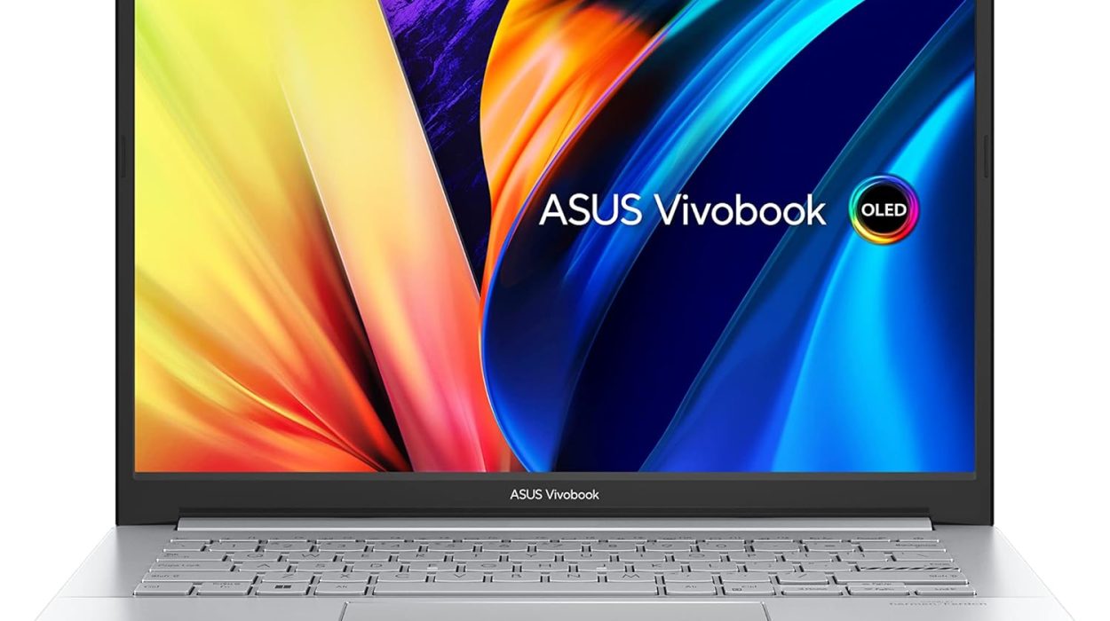 Chollo Portátil ASUS Vivobook Pro con pantalla OLED 14″, AMD Ryzen 7 y 16GB RAM por sólo 576,73€ con envío gratis (-36%)