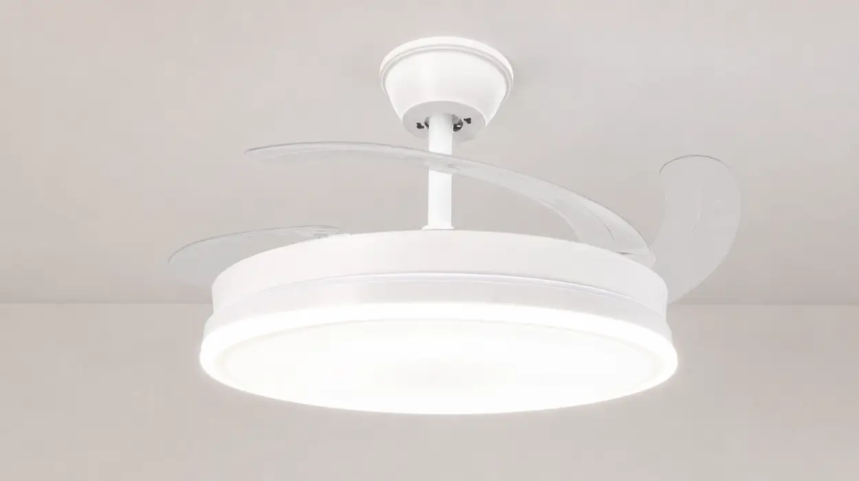 Ventilador de techo LED White Olga con luz regulable y control remoto y silencioso por sólo 35,85€ con envío gratis (-25%)