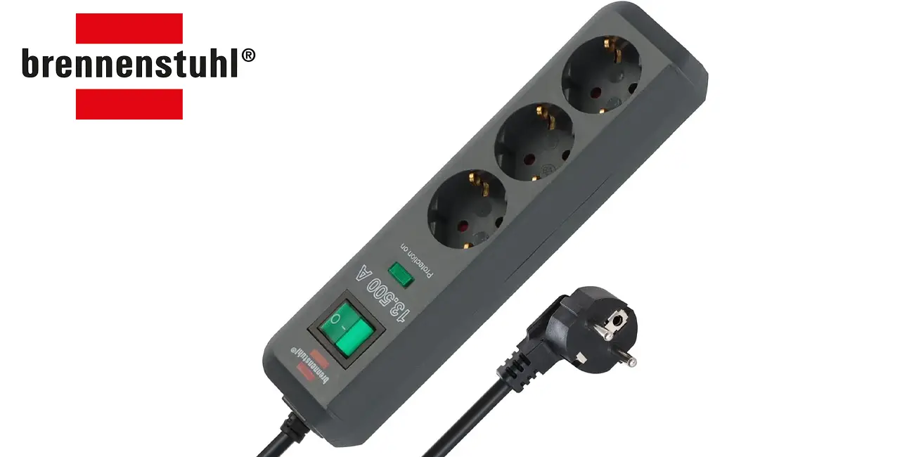 Chollo Regleta Brennenstuhl Eco-Line de 3 tomas con protección contra sobretensiones por sólo 8,11€ (-70%)
