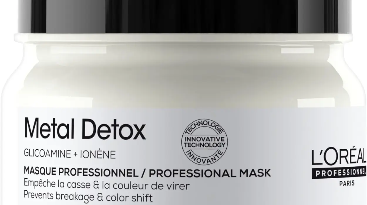 Mascarilla Metal Detox de L’Oréal Professionnel de 250 ml para cabello más fuerte y nutrido por sólo 14,22€ (-62%)