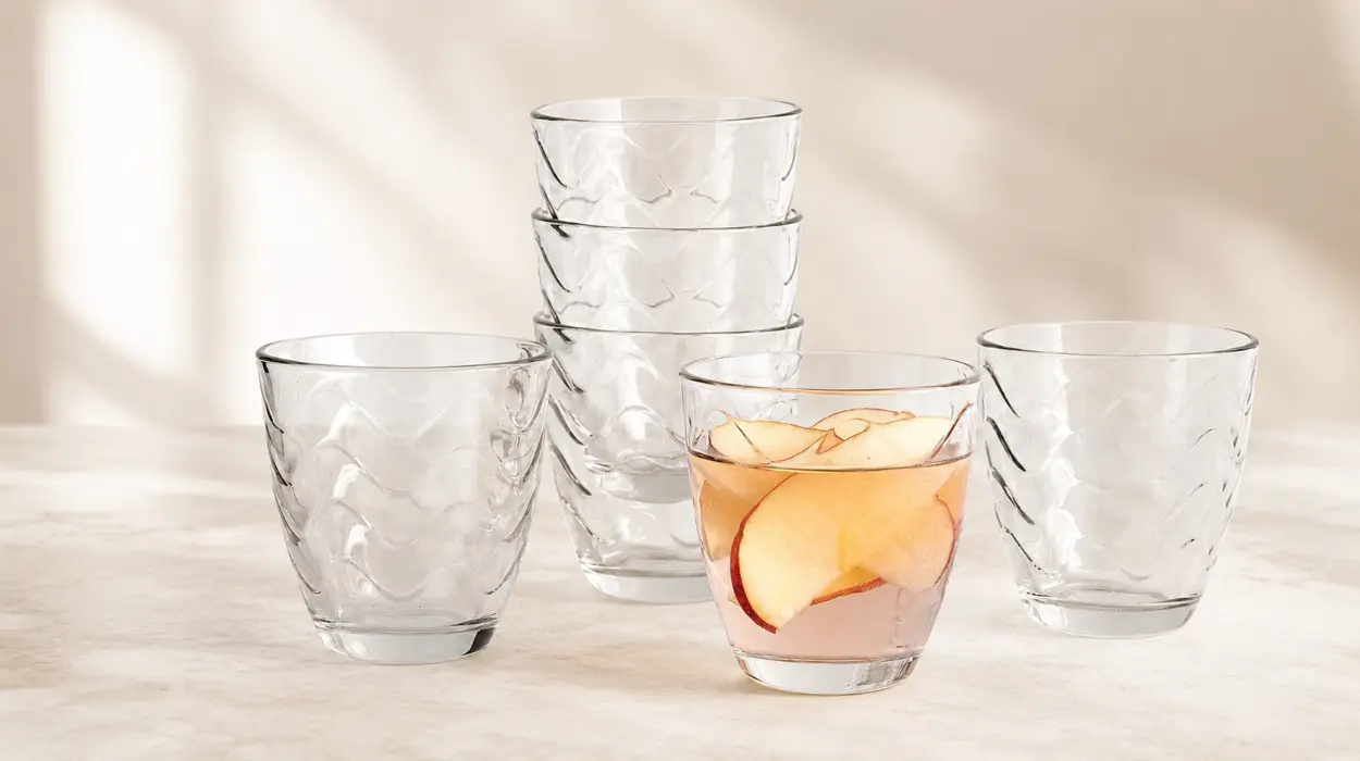 Set de 6 vasos bajos Quid Waves de vidrio de 26 cl por sólo 3,49€ (-42%)