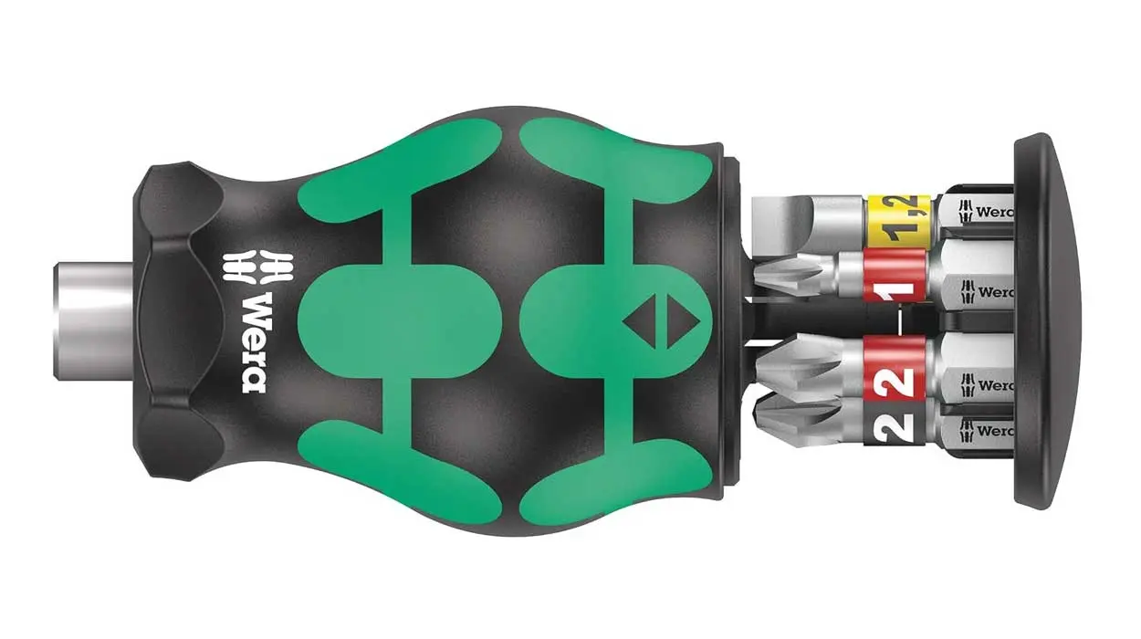 Chollo Destornillador porta puntas extra-corto Wera Kraftform Kompakt Stubby por sólo 12,44€ (-41%)