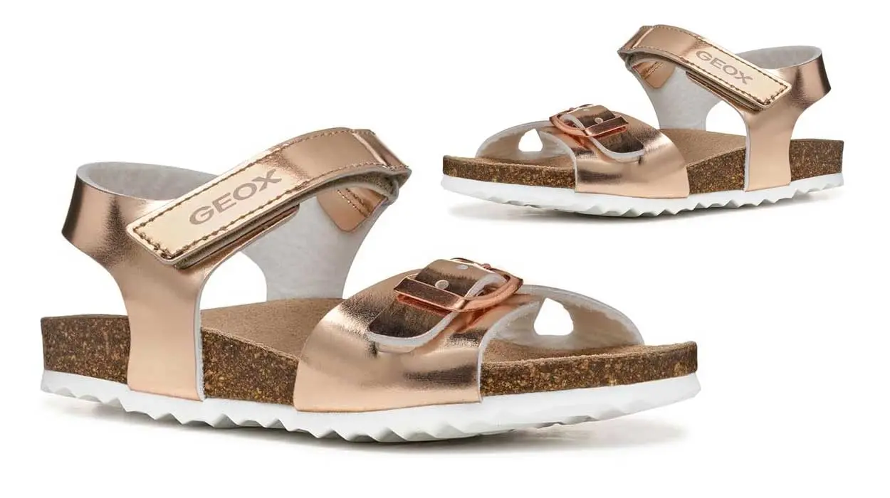 Chollo Sandalias Geox J Adriel Girl para niña por sólo 31,92€ con envío gratis (-33%)