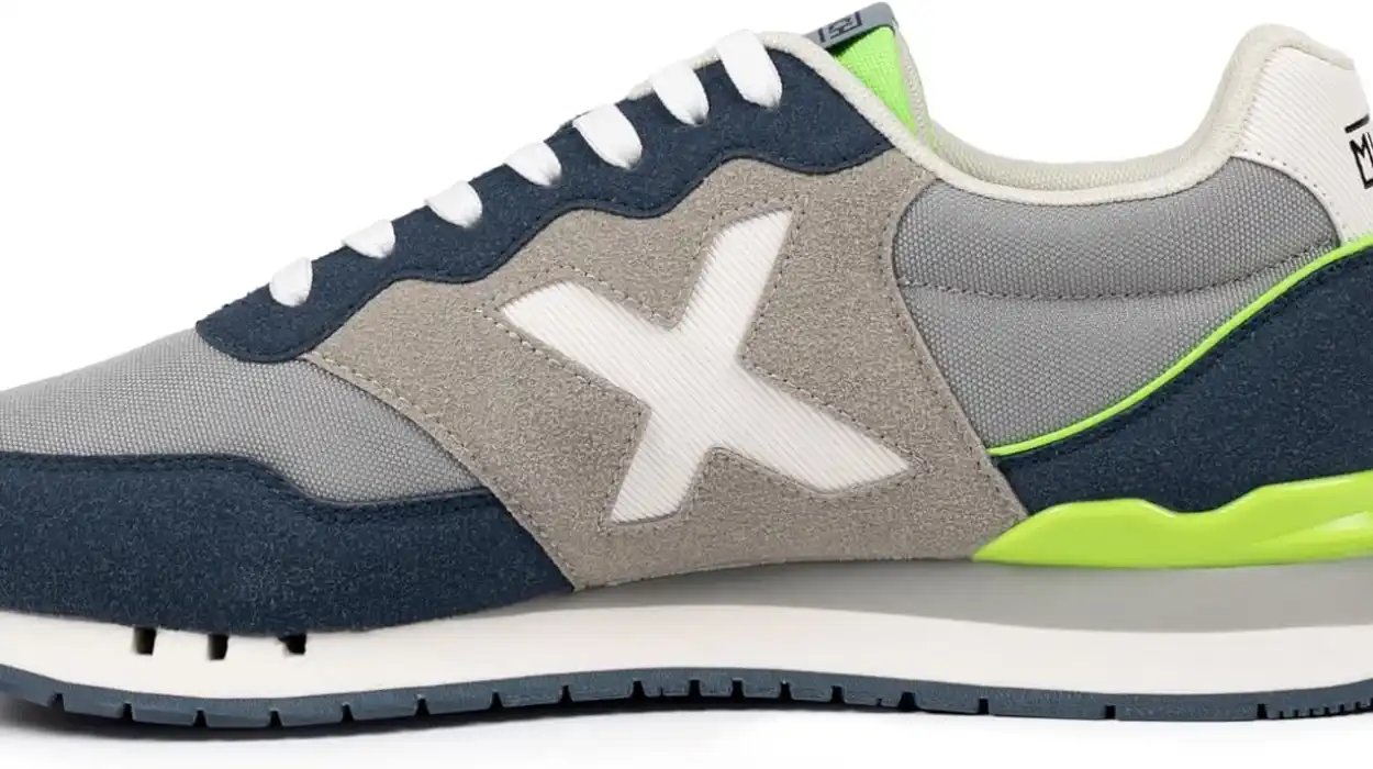 Chollo Zapatillas Munich Dash 271 para hombre por sólo 44,99€ con envío gratis (-40%)