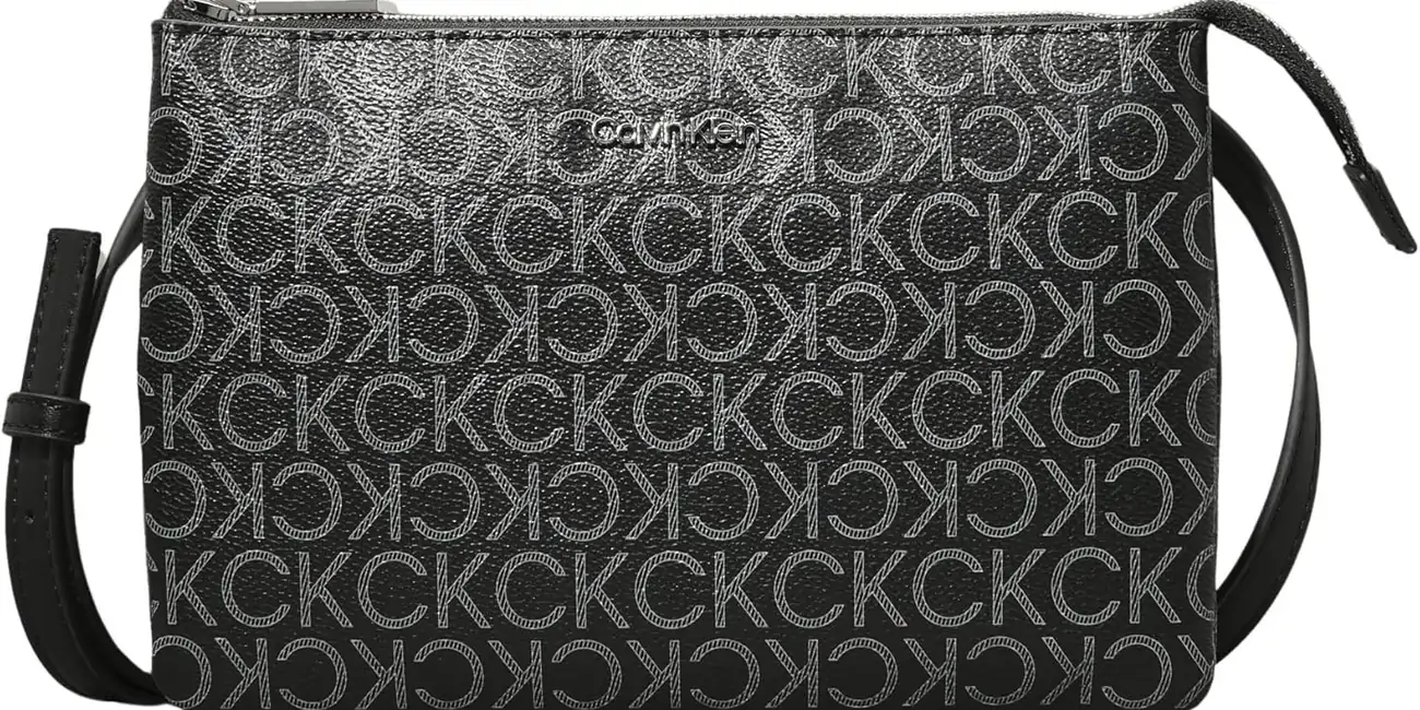 Chollo Bolso bandolera Calvin Klein Must Ew Xbody para mujer por sólo 50,30€ con envío gratis (44% de descuento)