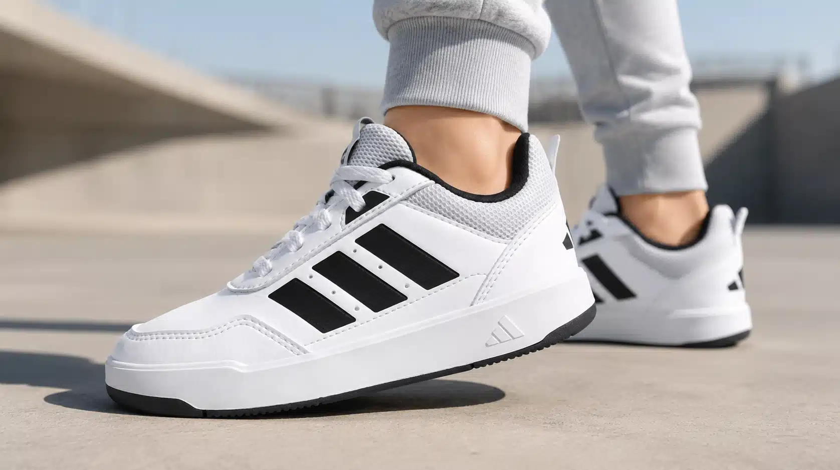 Zapatillas deportivas Adidas Tensaur Sport 3.0 para niños por sólo 29,95€ con envío gratis (-25%)