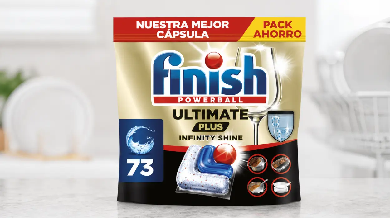 Pack x73 pastillas Finish Ultimate Plus Infinity Shine para lavavajillas y protección del cristal por sólo 13,49€ con cupón (-38%)