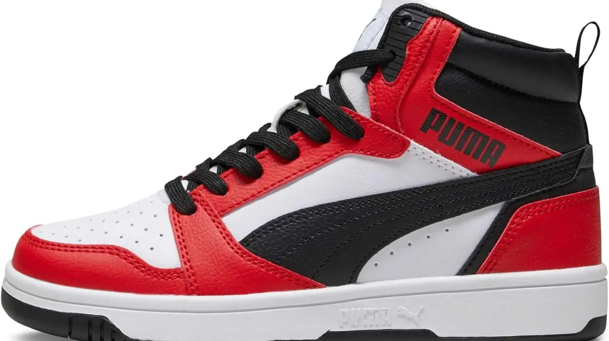 Zapatillas altas Puma Rebound V6 Mid Jr unisex para niños por sólo 16,75€ (-72%)