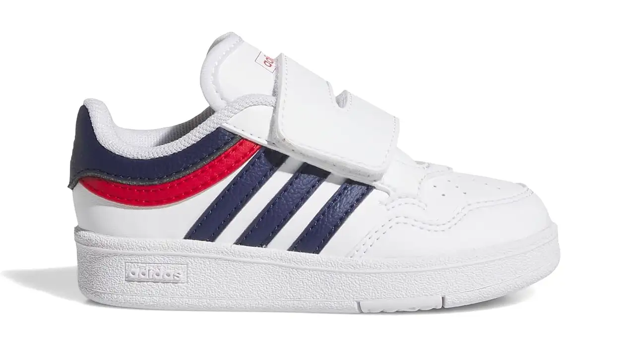 Chollo Zapatillas para bebé y niños Adidas Hoops 4.0 por sólo 14,72€ (-55%)
