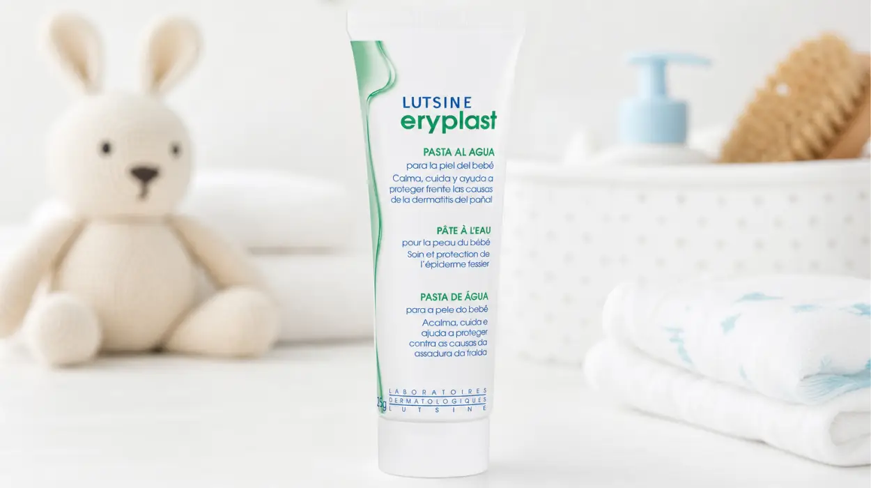 Pomada Eryplast Pasta al Agua de 125 g para bebé que calma la dermatitis y protege por sólo 9,46€ (-42%)