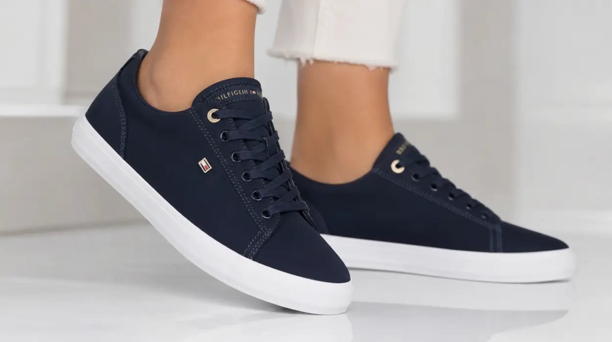 Zapatillas Tommy Hilfiger TH Foxing para mujer por sólo 35,95€ con envío gratis (-55%)
