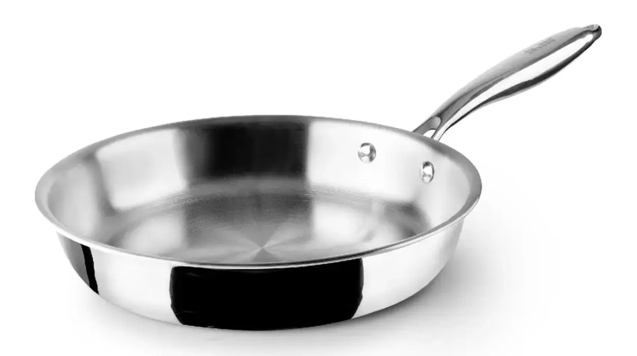 Chollo Sartén de acero inoxidable IBILI Triply de 28 cm por sólo 21,99€ (-26%)