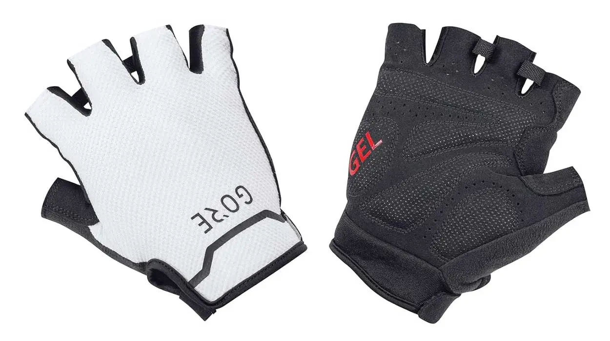 Chollo Guantes cortos de ciclismo Gore Wear C5 unisex por sólo 20,25€ (-49%)