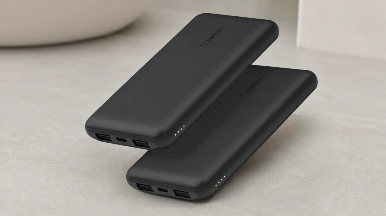 Pack x2 Baterías externas Belkin de 10000 mAh con USB-C y 2 puertos USB-A por sólo 29,80€ con envío gratis (-50%)