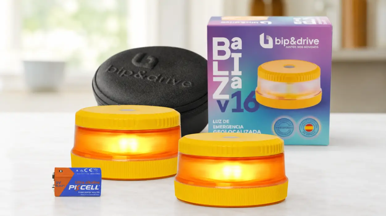 Pack x2 balizas V16 Bip&Drive homologadas para DGT 3.0 con geolocalización por sólo 23,70€ (-39%)