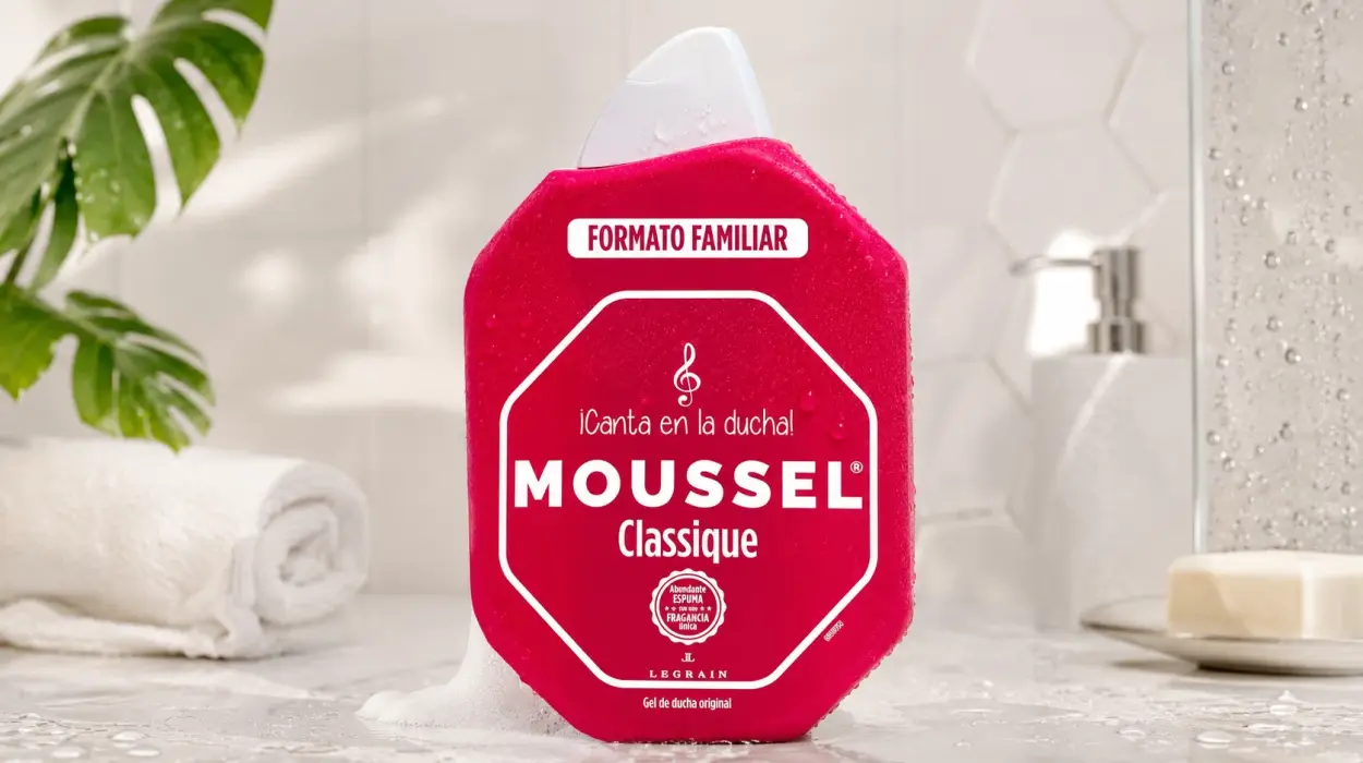 Pack x2 botes gel de baño Moussel Classique de 900 ml por sólo 6,31€ con descuento (-33%) ¡3,16€ cada uno!