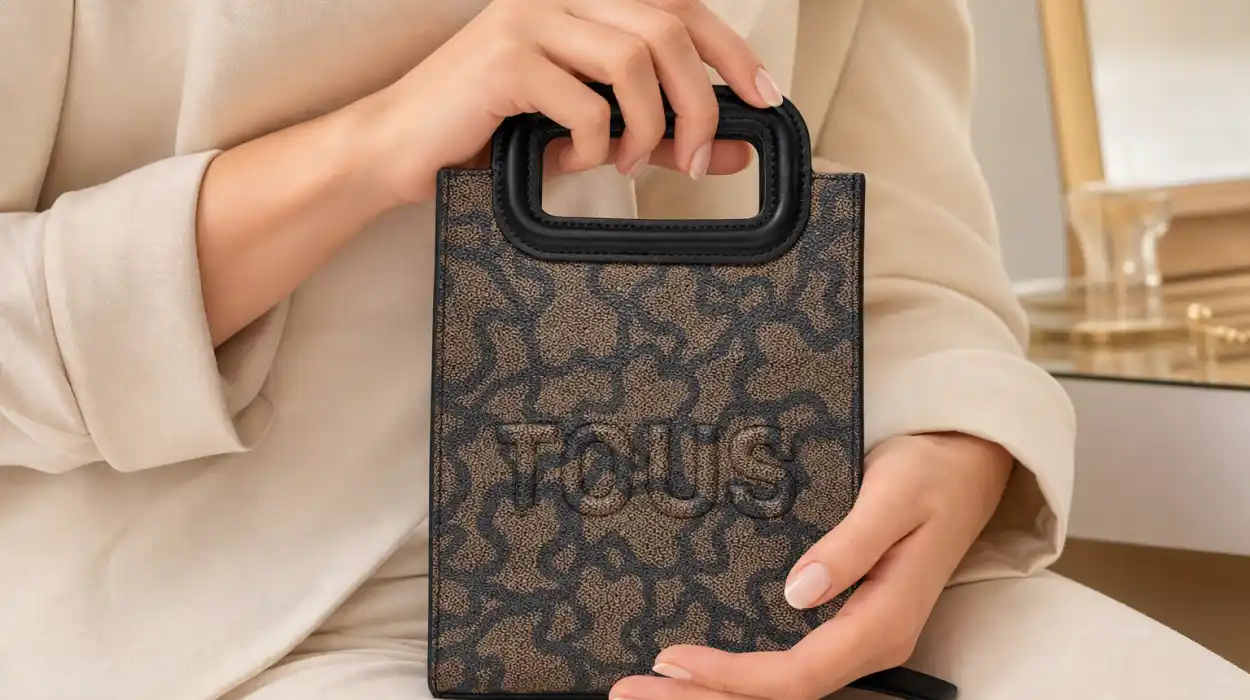 Mini bolso TOUS Kaos Icon para mujer de 20 x 16 x 7 cm por sólo 59€ con envío gratis (-40%)