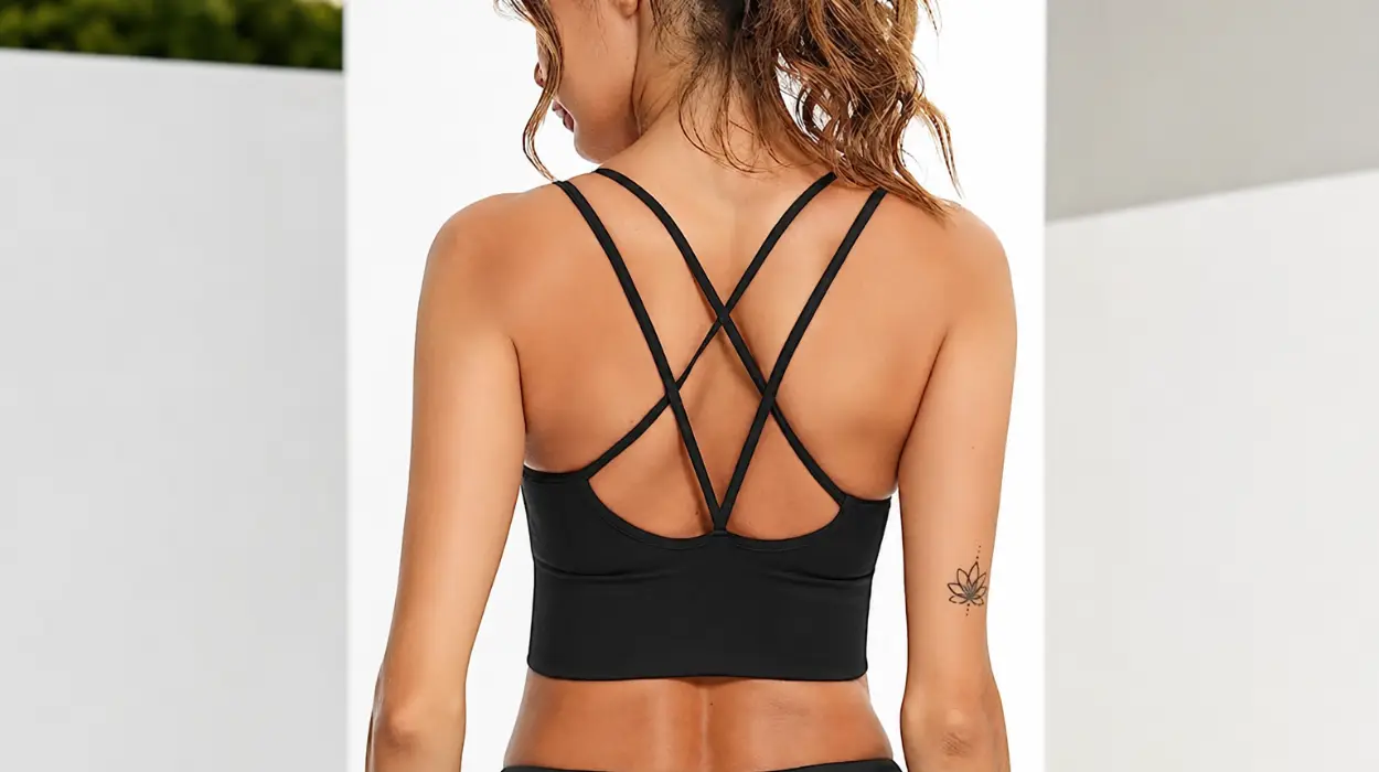 Sujetador deportivo Sykooria tipo top para mujer con almohadillas extraíbles por sólo 9,87€ (-34%)