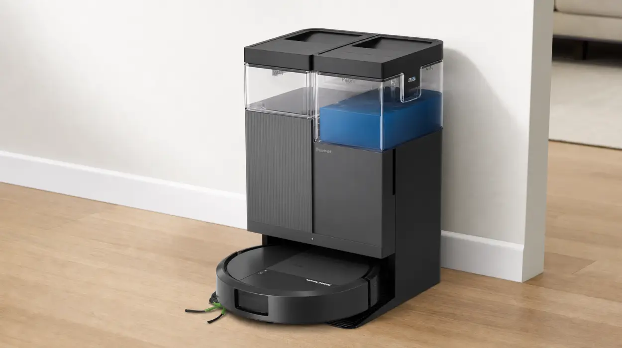 iRobot Roomba Plus 415 Combo: robot que aspira y friega con Base AutoWash y mopa extensible por sólo 329€ con envío gratis (-34%)