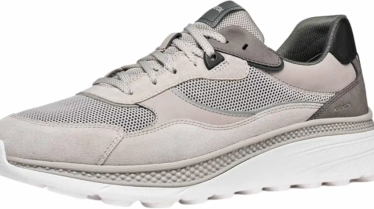 Zapatillas Geox Spherica Actif X1 transpirables para hombre por sólo 59,95€ con envío gratis (-50%)