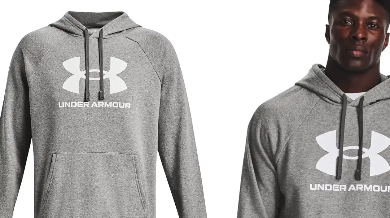 Chollo Sudadera Under Armour Rival Fleece con capucha para hombre por sólo 29,97€ con envío gratis (-50%)