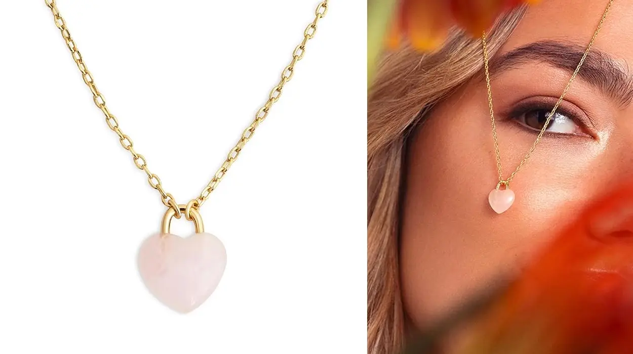 Este collar de Singularu es una joya fina y delicada con piedra natural y baño de oro, ideal para regalar o darte un capricho por muy poco dinero