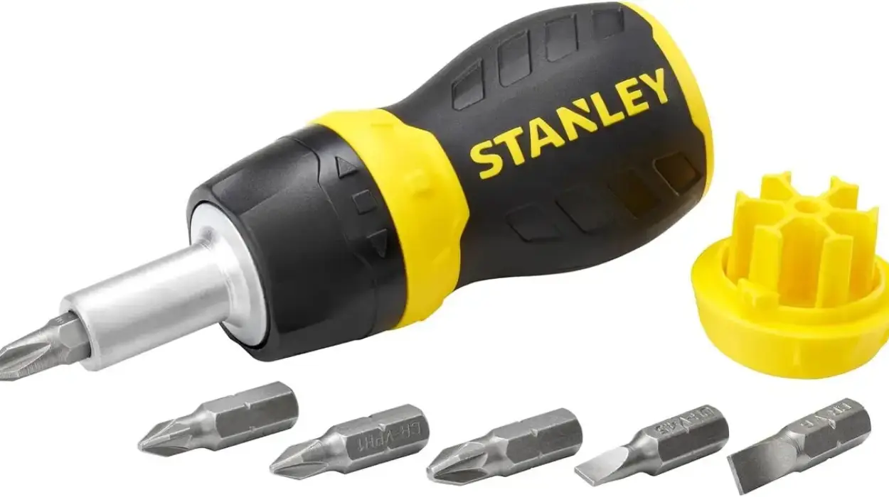 Chollo Destornillador Stanley 0-66-358 con carraca + 6 puntas por sólo 5,41€ (50 de descuento)