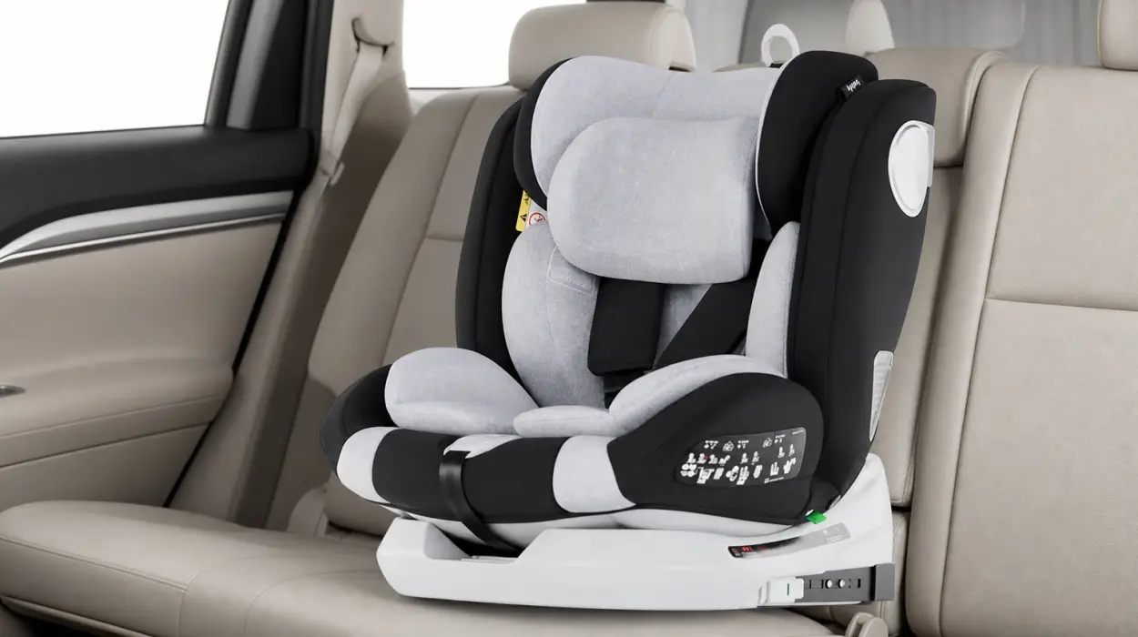 Silla de coche Babify Onboard con Isofix y giro 360º para bebés y niños por sólo 110€ con envío gratis (-41%)