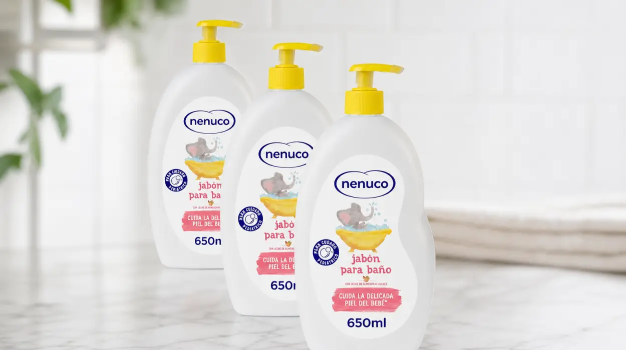 Pack x3 Jabón Nenuco para cuerpo y cabello con leche de almendras de 650 ml por sólo 7,99€ (-30%)