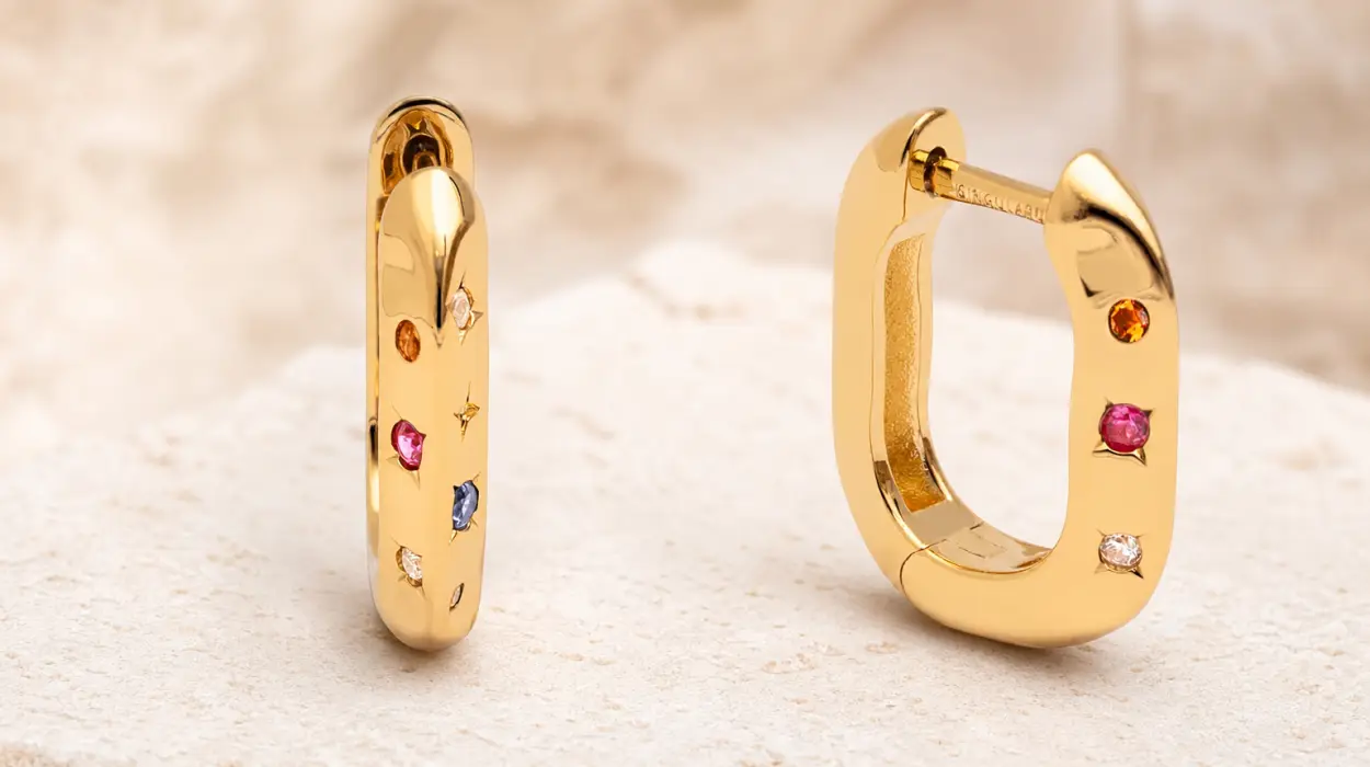 Pendientes de aro Singularu Pebbles para mujer con baño de oro por sólo 12,85€ (-36%)