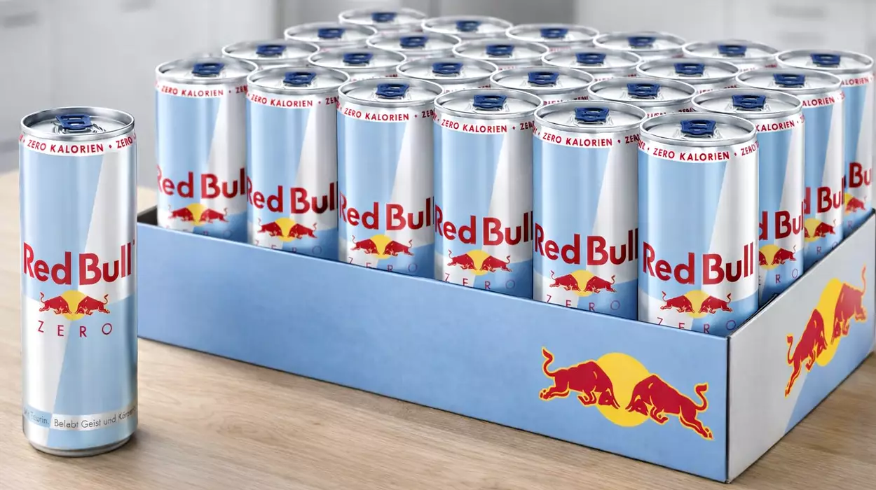 Chollo Pack x24 latas Red Bull Zero bebida energética de 250 ml (total 6.000 ml) por sólo 22,91€ (31% de descuento)