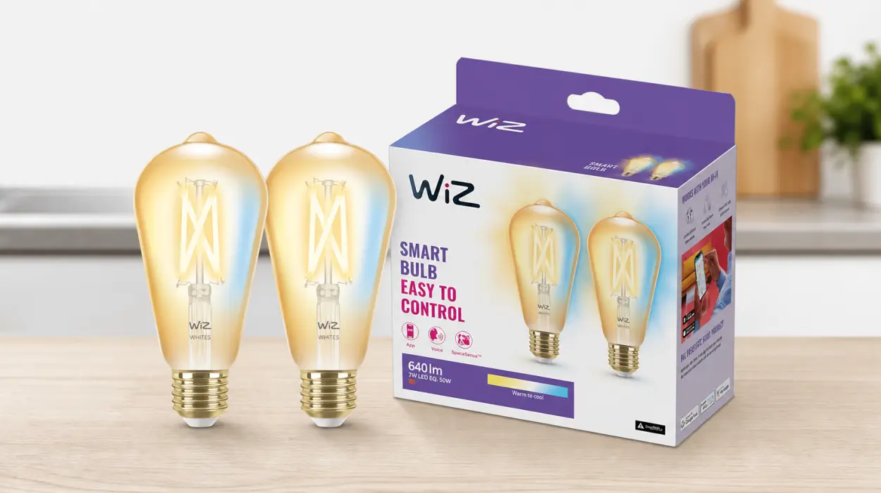 Pack x2 Bombillas inteligentes WiZ Filamento LED E27 ST64 regulables por sólo 15,99€ (-45%)