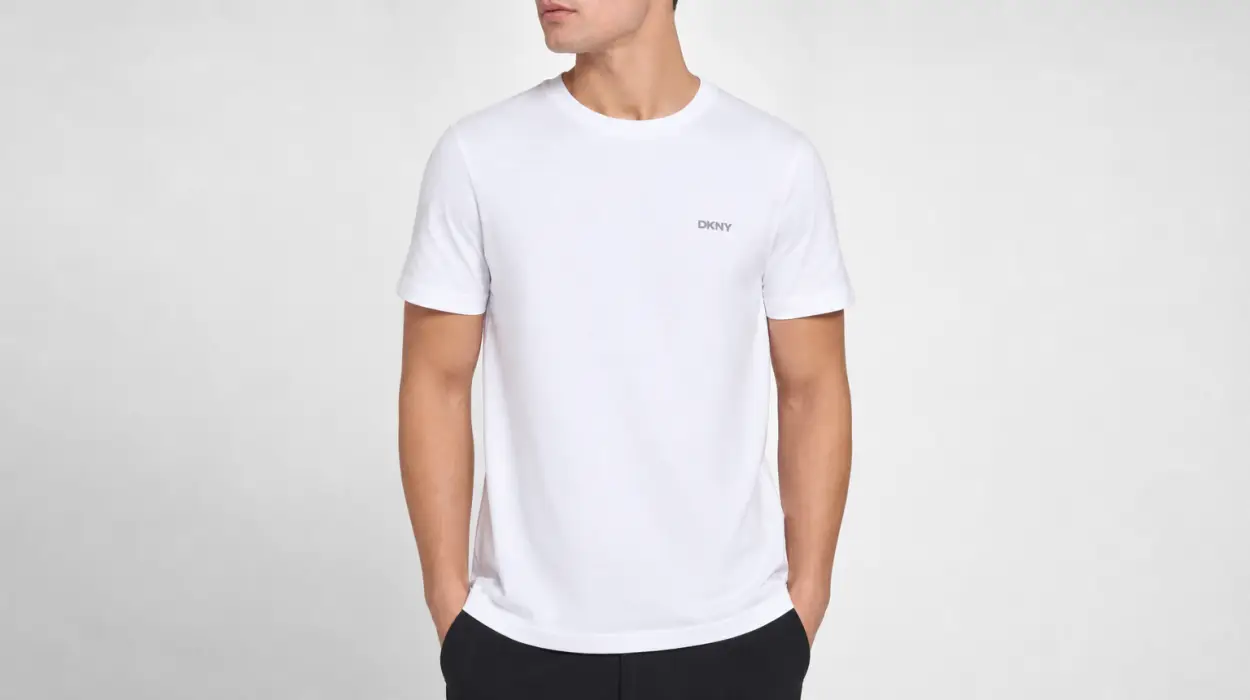 Pack x3 camisetas DKNY Giants para hombre por sólo 25,50€ (-26%)