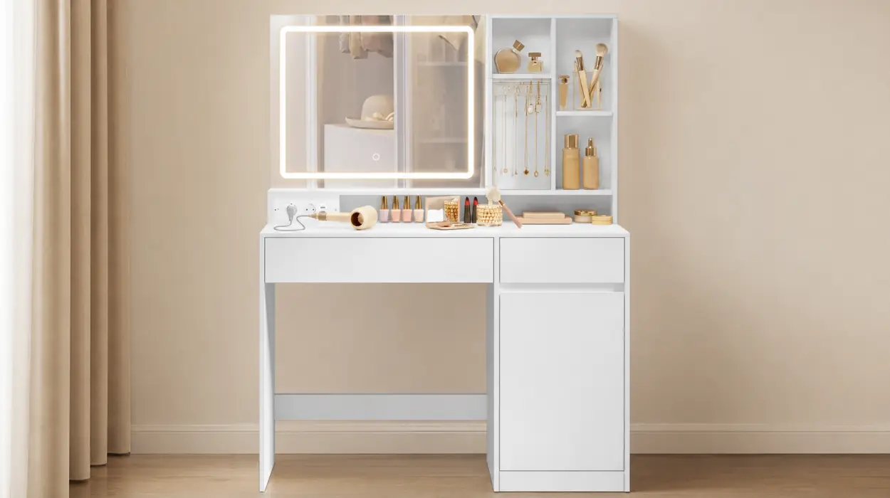 Tocador Vasagle Kailyn con espejo LED, cajones y estantes ajustables por sólo 115,49€ con envío gratis (-32%)