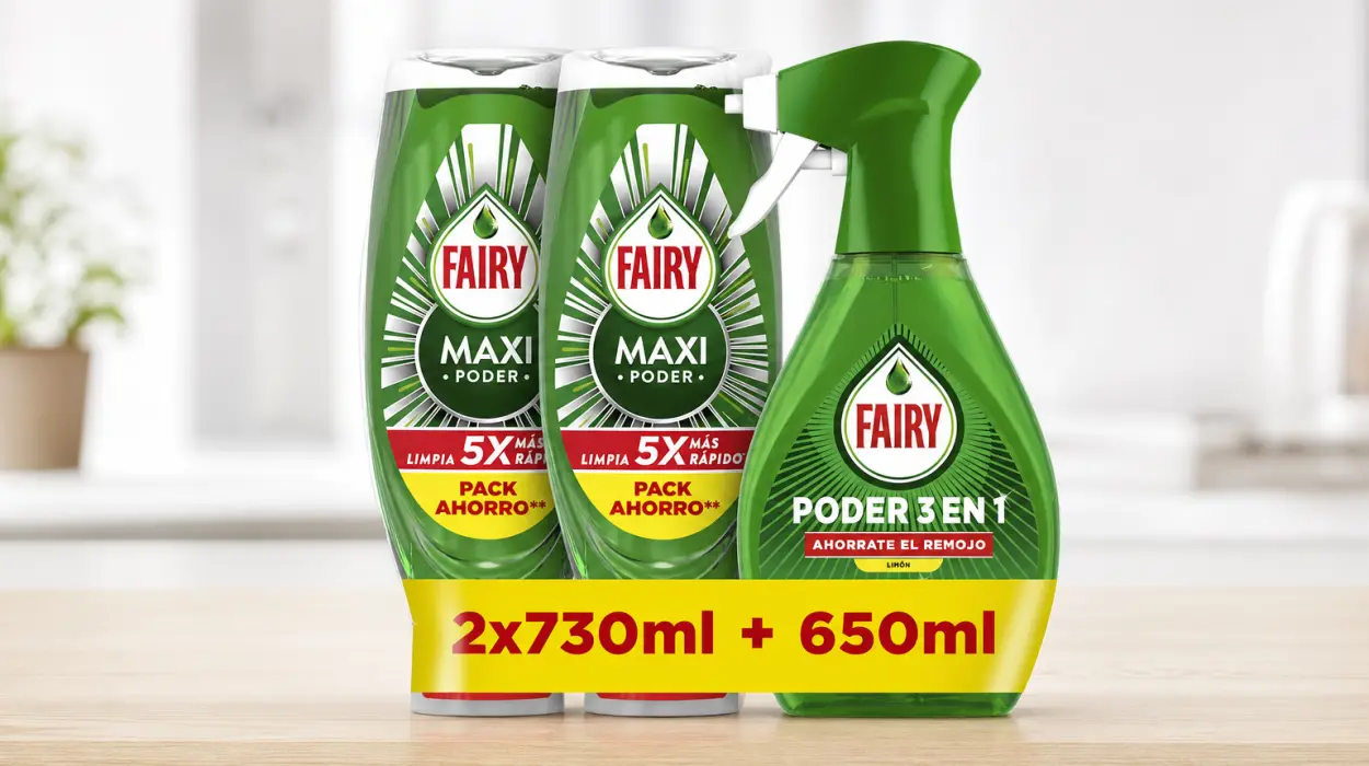 Pack x2 Fairy Maxi Poder líquido lavavajillas de 730 ml y 1 spray Poder Sin Remojo Limón de 650 ml por sólo 10,49€ (-29%)