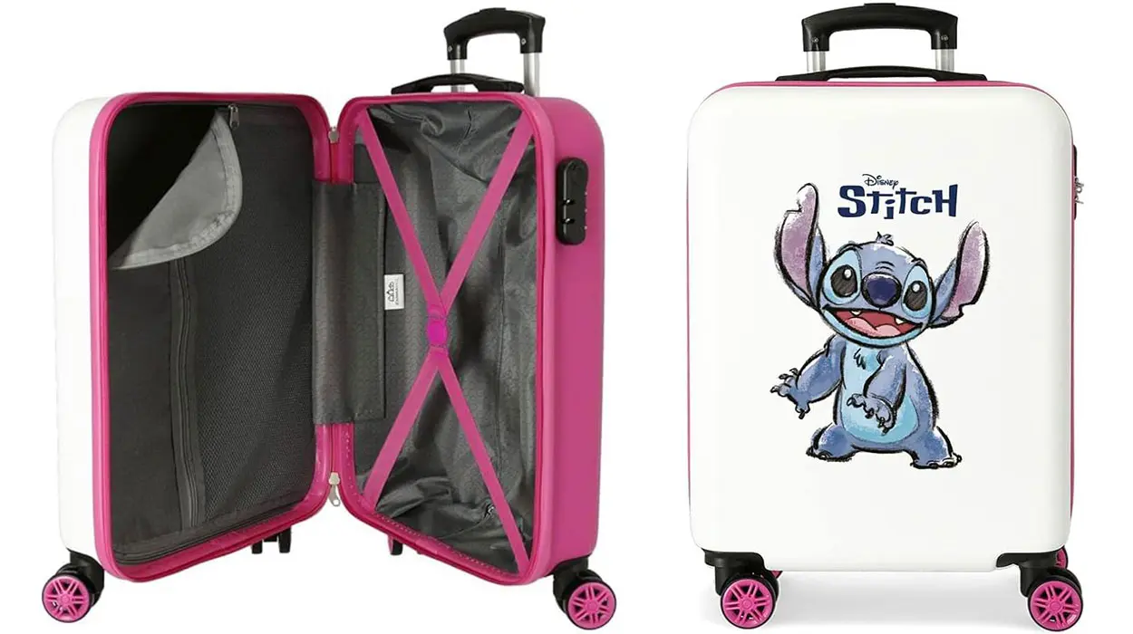 Chollo Maleta de cabina rígida Disney Stitch con ruedas de 35 litros por sólo 52,03€ con envío gratis (-39%)